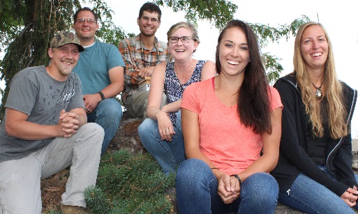 BLM Idaho Jarbidge Field Office interns gather under a tree, BLM photo