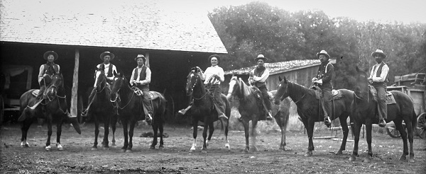 Prim Tebo Ortego and fellow buckaroos in southeast Oregon. (Image courtesy of the Claire McGill Luce Western History Room, Harney County Library)