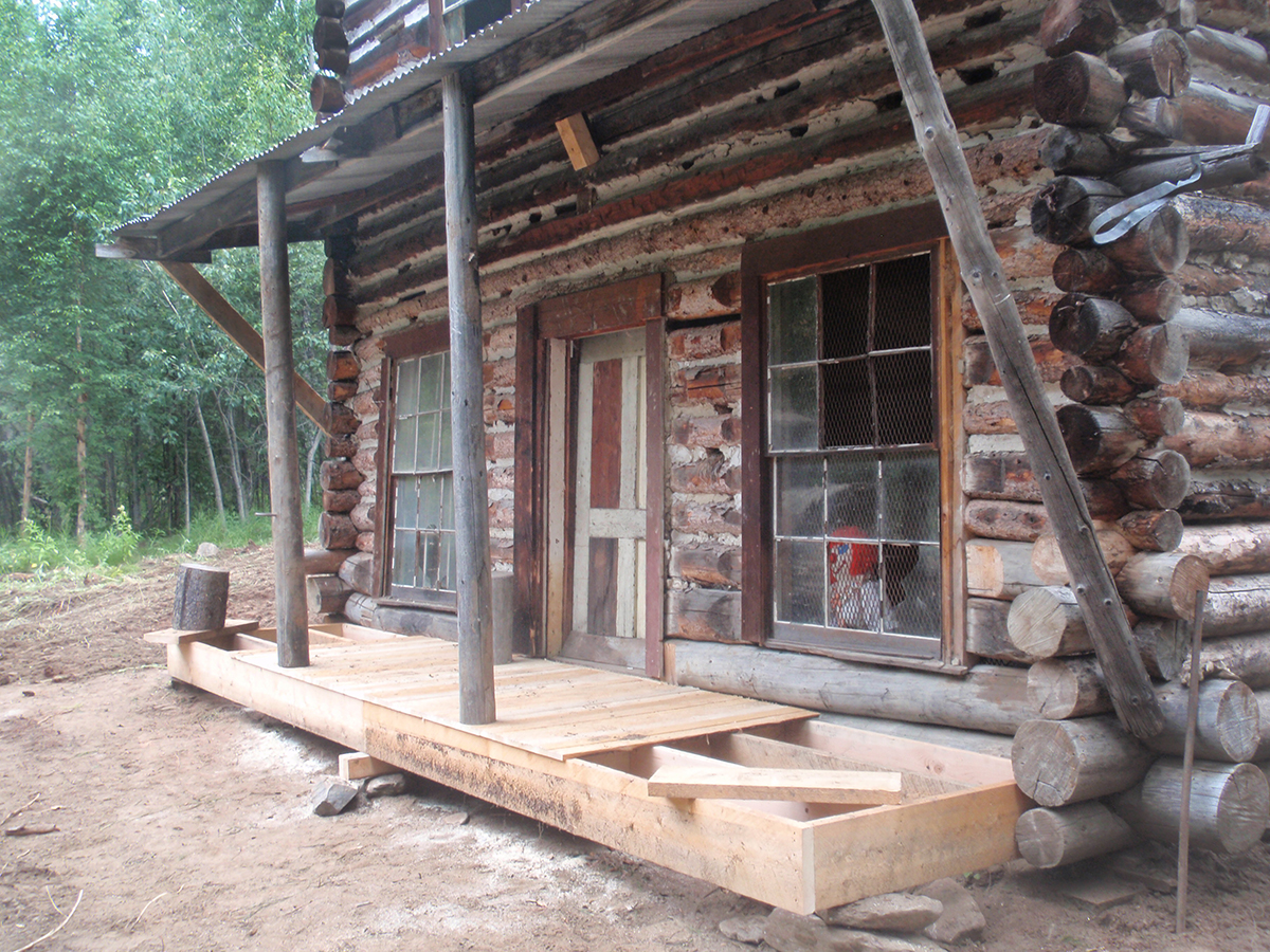 2012 Steele Creek Roadhouse rehabilitation showing front deck work
