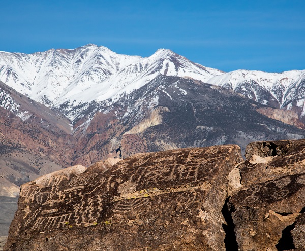 Volcanic Tablelands Petroglyphs, California 