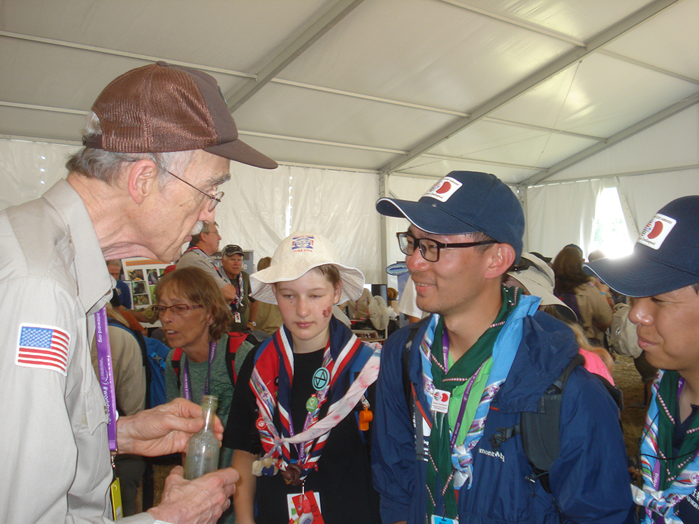 Bob King talking to scouts from Japan