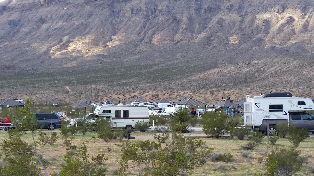 Photo of campers at Red Rock Campground