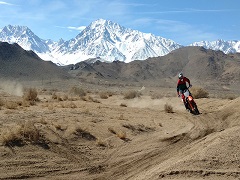 Image of OHV use in Tungsten Hills (Sara Manley/BLM)