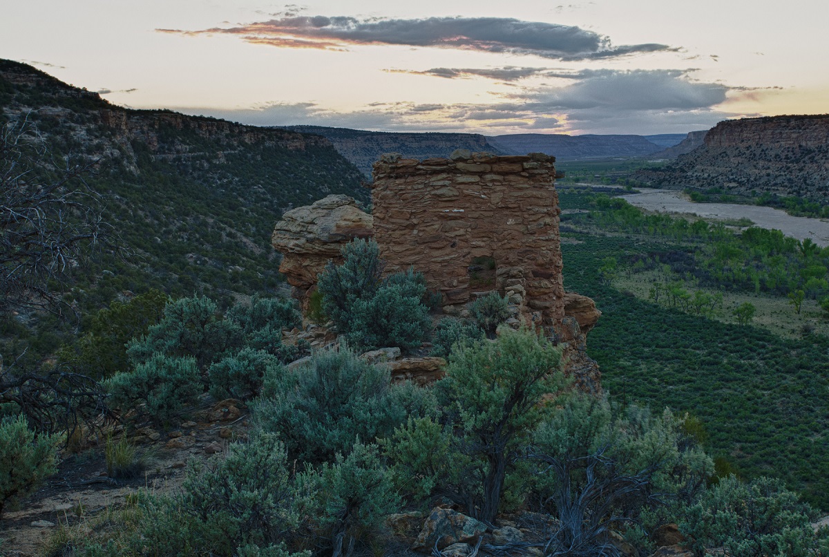 Stone masonry of Frances Pueblo perched on sandstone outcrop