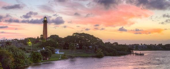 Jupiter Inlet Lighthouse at sunset