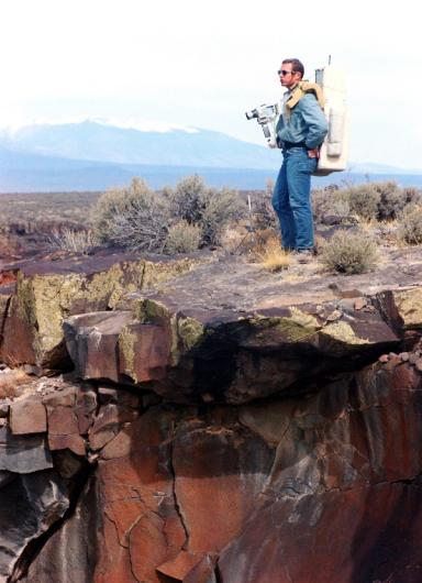 Dave Scott trained in New Mexico, at the Río Grande Gorge, on March 11 and 12 in 1971.