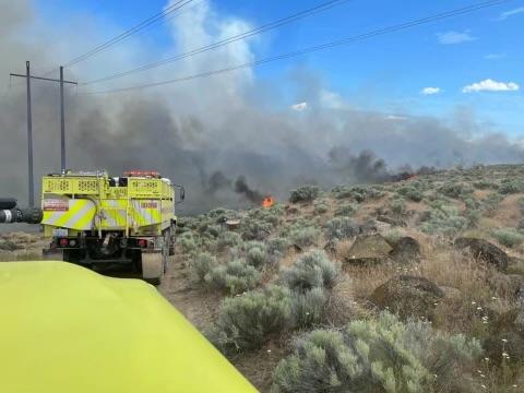 BLM fire crews respond to a wildfire in central Washington