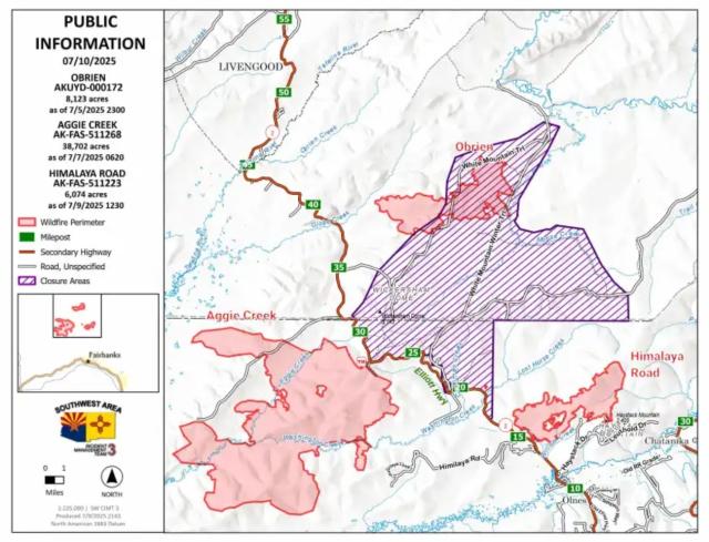 Fire information map showing three large fires around the Elliott Highway and the closure area in the White Mountains NRA.