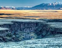An overview of the Rio Grande River canyon. 