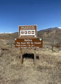 photo of Kremmling Seasonal Closure Sign