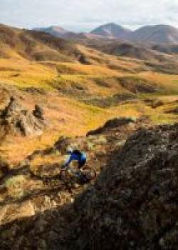 Mountain Biker Explores the Croy Creek Trail Network