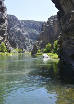Cutting a breathtaking double canyon through the colorful sandstone formations and ancient black granite of the Gunnison Gorge National Conservation Area, the Gunnison River is known for its exceptional whitewater boating as well as a world-class blue rib