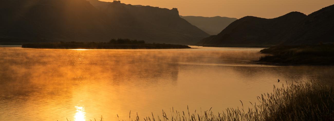 Upper Missouri River photo by Bob Wick