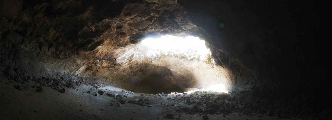 Derrick Cave