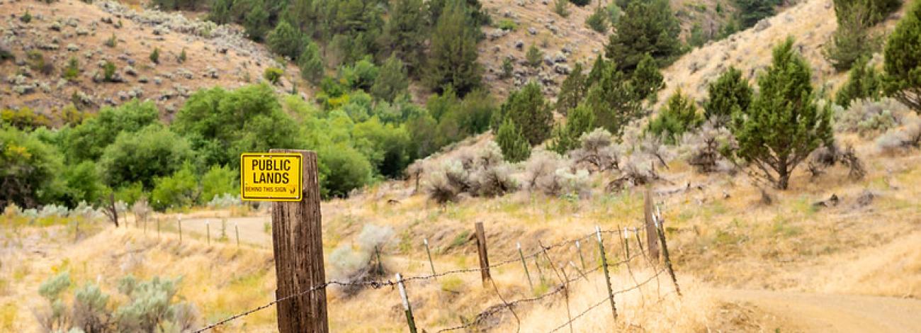 An “Entering Public Lands Sign” along the Snake River-Mormon Basin Back Country Byway.