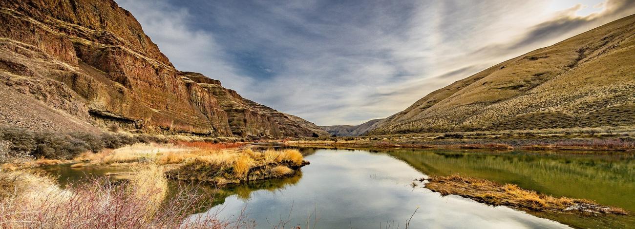 John Day River near Cottonwood Canyon photo by Greg Shine