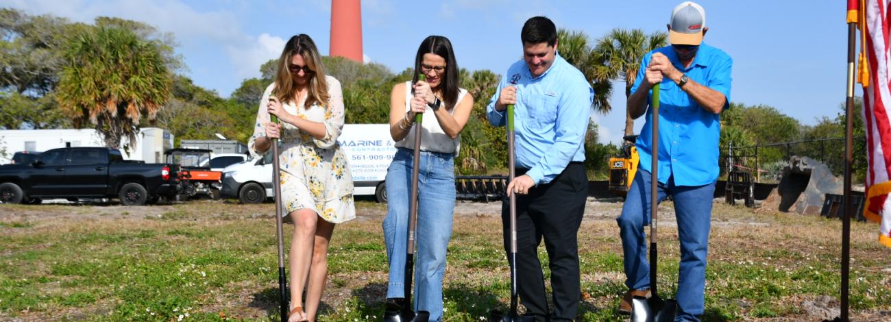 People with shovels