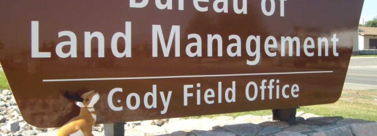 BLM-WY-CFOSign
