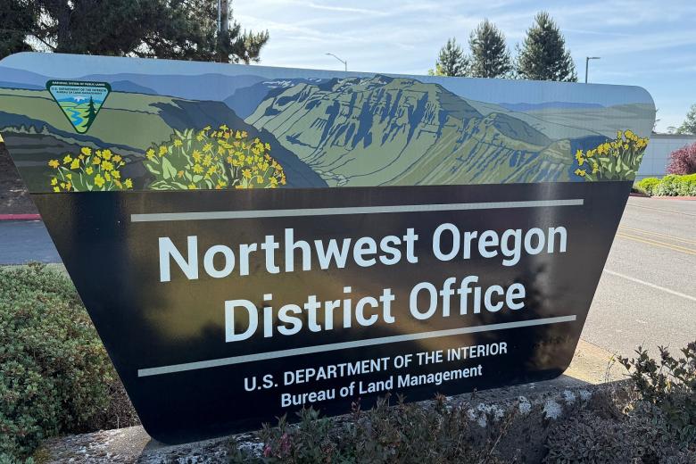 blm sign near a parking lot stating Northwest Oregon District Office